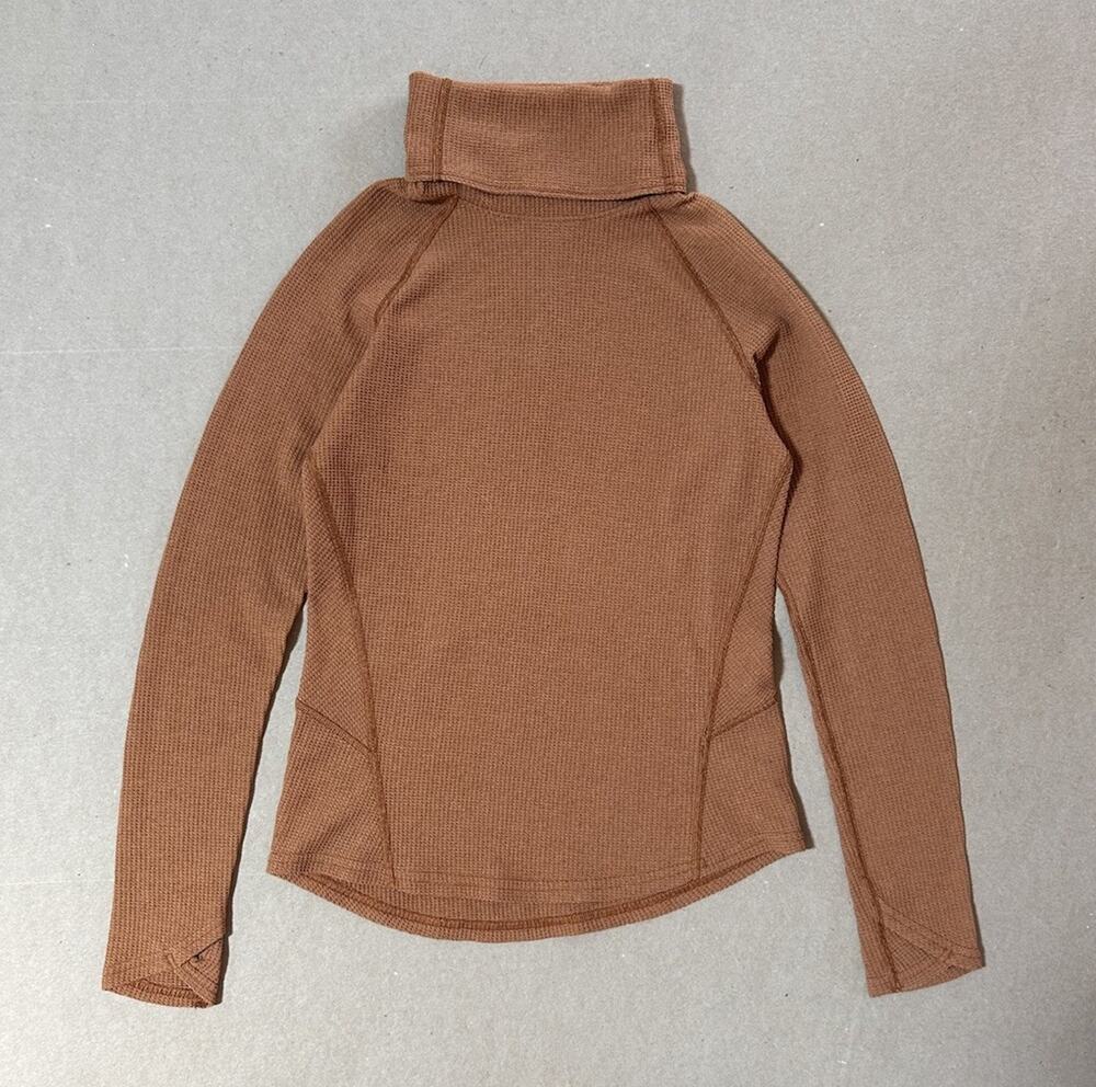 Kühl Women's Petra Turtleneck Waffle Knit Long Sleeve Top Size XS Copper Color